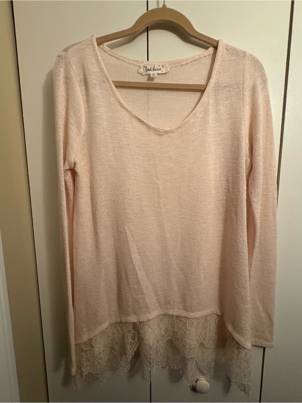Cloud Chaser Long Sleeve Lace-Hem Pullover. M. Fairy. Whimsy. Boho. Hippie.